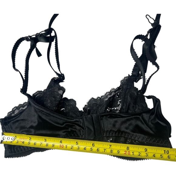 Victoria's Secret Medium M Designer Collection Longline Bra - Picture 3 of 5